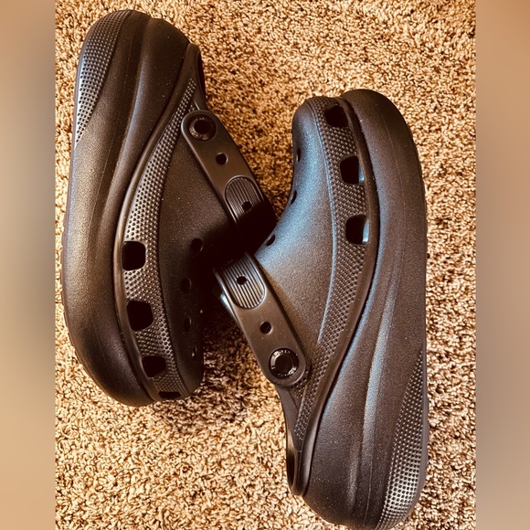 CROCS Classic Crush Womens Crocs - Women's size 7 / Men's size 5 - Picture 5 of 8